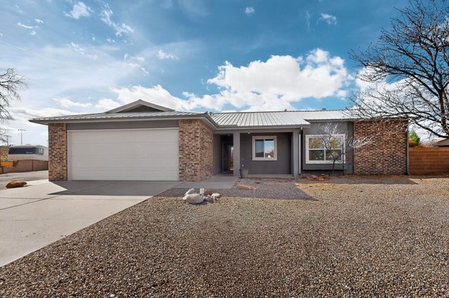 273 Tigris Road NE, Rio Rancho, NM 87124