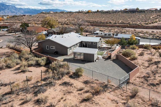 273 Tigris Road NE, Rio Rancho, NM 87124