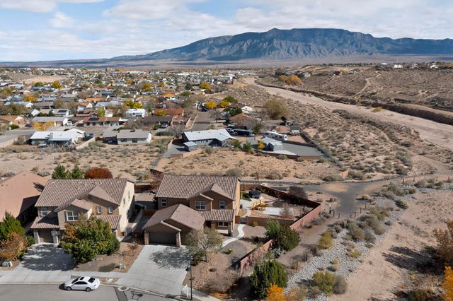 273 Tigris Road NE, Rio Rancho, NM 87124