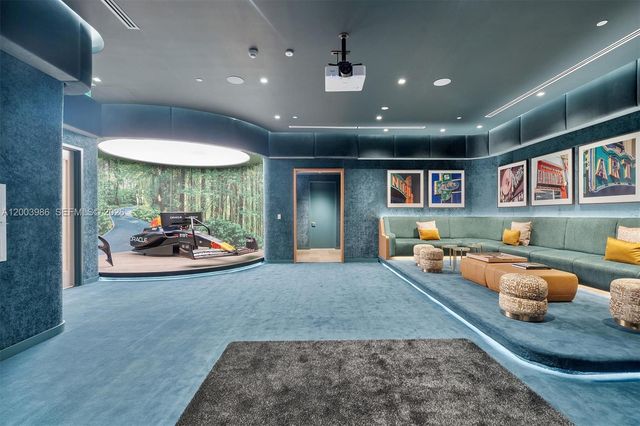 77 SE 5th Street 3005, Miami, FL 33131