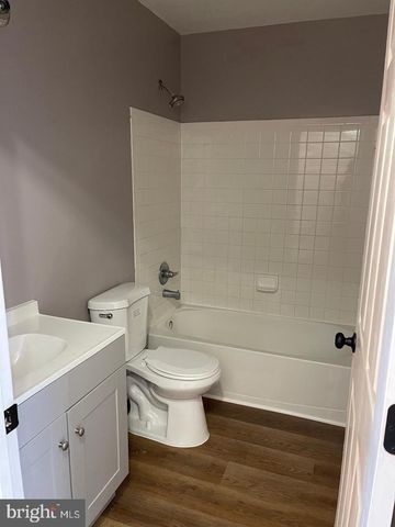 202 BLOSSOM LN, Stafford, VA 22554