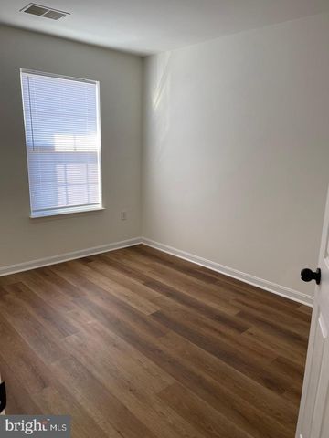 202 BLOSSOM LN, Stafford, VA 22554