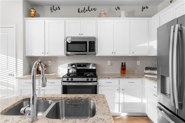 300 Winston Circle, Canton, GA 30114