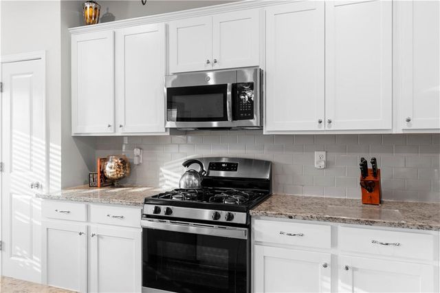 300 Winston Circle, Canton, GA 30114