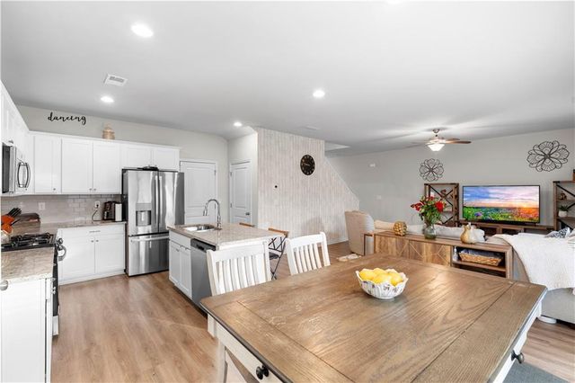 300 Winston Circle, Canton, GA 30114