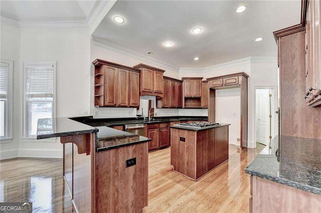 8280 Sentinae Chase Drive, Roswell, GA 30076