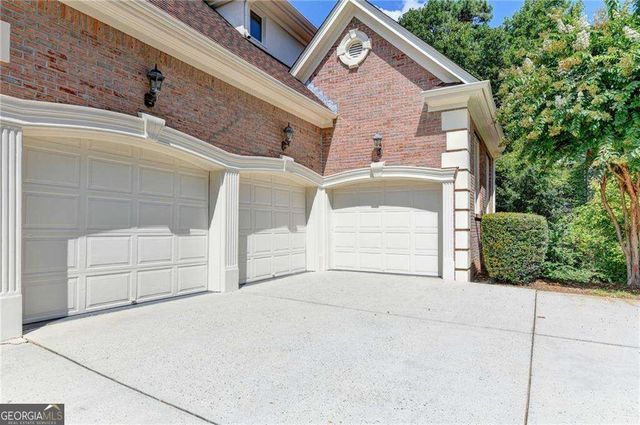 8280 Sentinae Chase Drive, Roswell, GA 30076