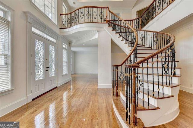 8280 Sentinae Chase Drive, Roswell, GA 30076