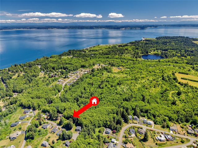 38766 Tinker Place NE, Hansville, WA 98340