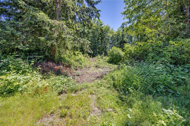 38766 Tinker Place NE, Hansville, WA 98340