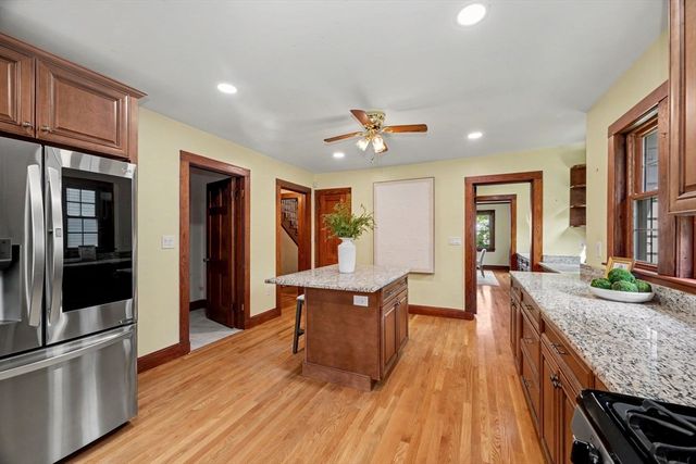 15 Eden St, Framingham, MA 01702