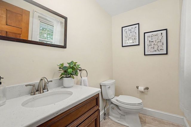 15 Eden St, Framingham, MA 01702