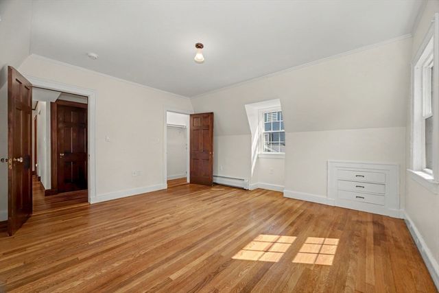 15 Eden St, Framingham, MA 01702