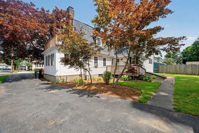 15 Eden St, Framingham, MA 01702