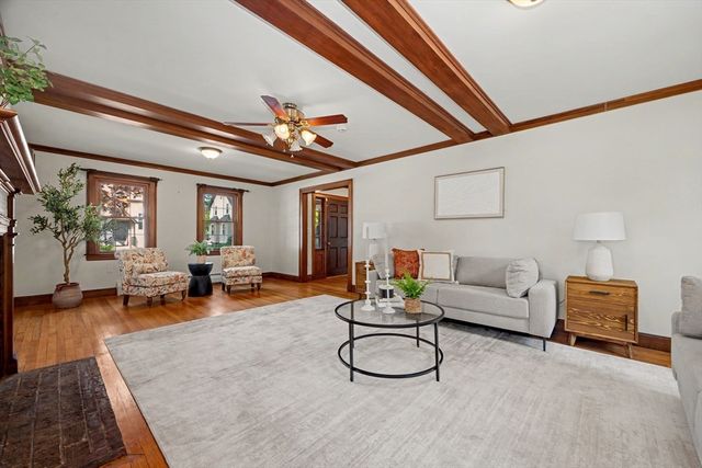 15 Eden St, Framingham, MA 01702