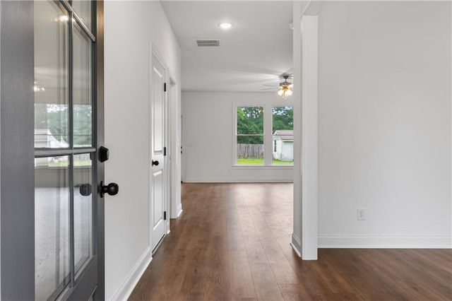 53 Stanley Drive, Winder, GA 30680