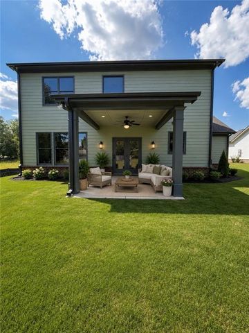 53 Stanley Drive, Winder, GA 30680