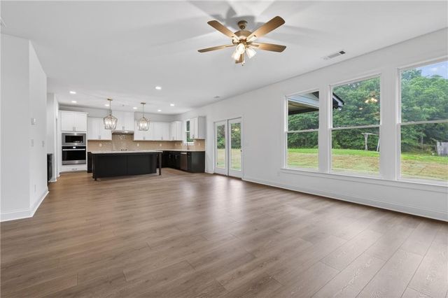 53 Stanley Drive, Winder, GA 30680