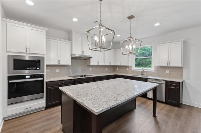 53 Stanley Drive, Winder, GA 30680