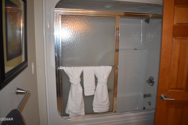 3516 Brook Stone Way, Pigeon Forge, TN 37863