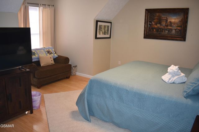 3516 Brook Stone Way, Pigeon Forge, TN 37863