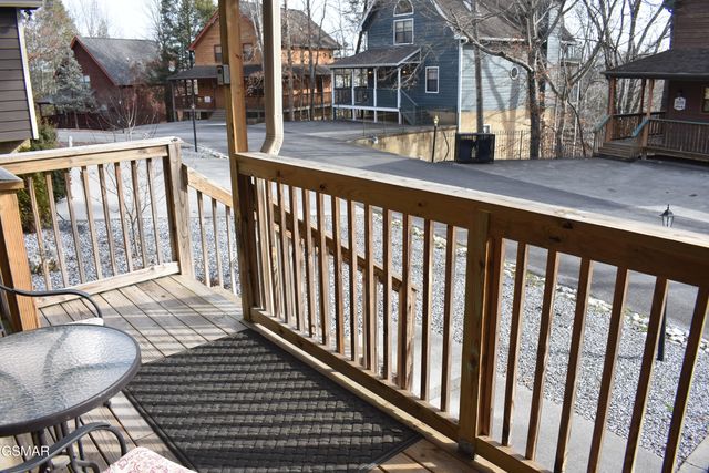 3516 Brook Stone Way, Pigeon Forge, TN 37863