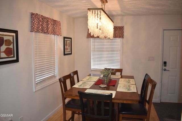 3516 Brook Stone Way, Pigeon Forge, TN 37863