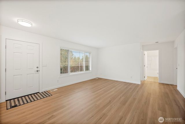 3606 Waller Road E, Tacoma, WA 98443