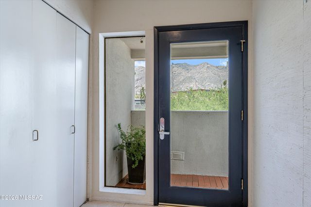 5021 E Camino Alisa, Tucson, AZ 85718