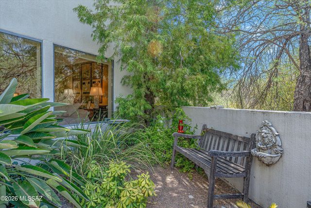 5021 E Camino Alisa, Tucson, AZ 85718