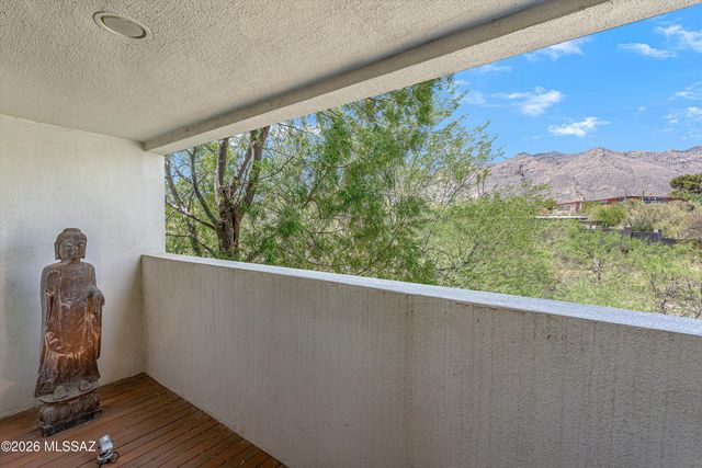 5021 E Camino Alisa, Tucson, AZ 85718