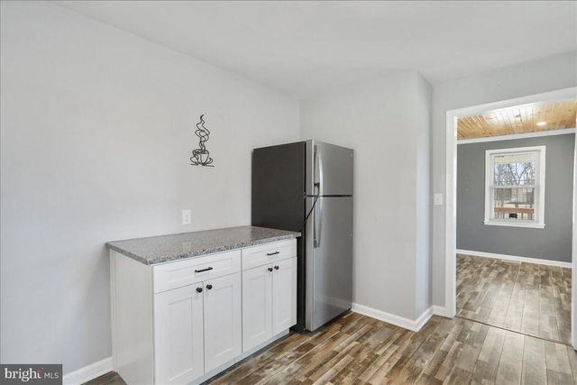 17 TURKEY HILL RD, Augusta, WV 26704