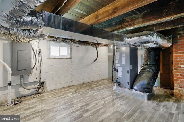 17 TURKEY HILL RD, Augusta, WV 26704