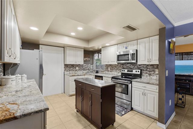 2356 TEAL AVENUE, Sarasota, FL 34232