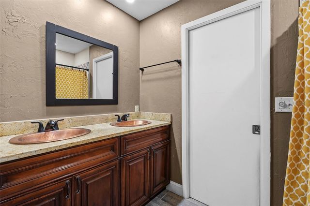 2356 TEAL AVENUE, Sarasota, FL 34232