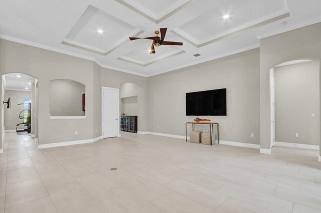 9242 Balsamo Drive, Palm Beach Gardens, FL 33412