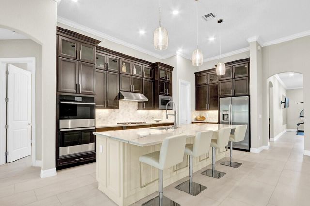 9242 Balsamo Drive, Palm Beach Gardens, FL 33412