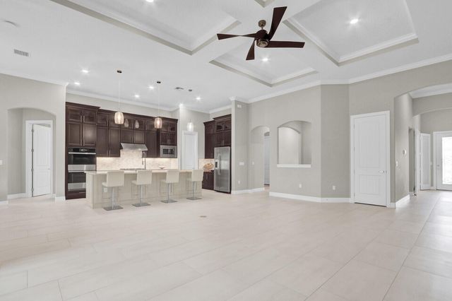 9242 Balsamo Drive, Palm Beach Gardens, FL 33412