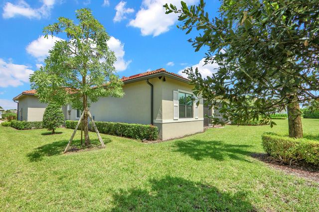 9242 Balsamo Drive, Palm Beach Gardens, FL 33412