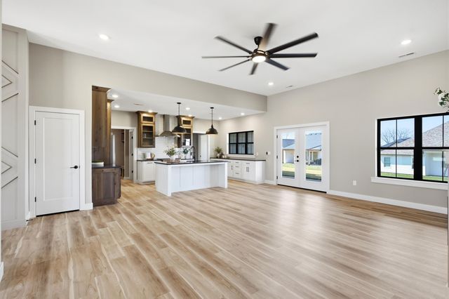 5321 SPARTINA, Columbia, MO 65203