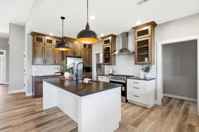 5321 SPARTINA, Columbia, MO 65203