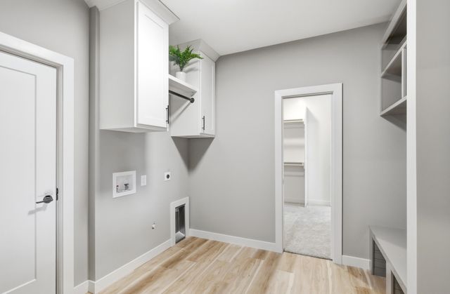 5321 SPARTINA, Columbia, MO 65203