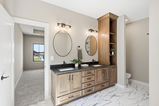 5321 SPARTINA, Columbia, MO 65203