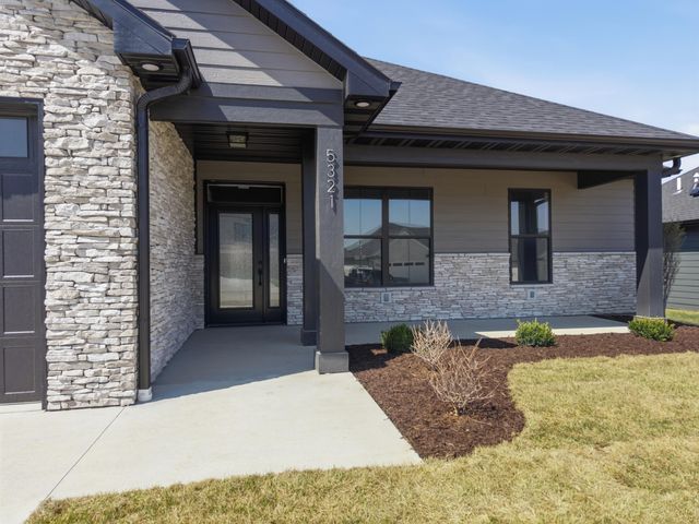 5321 SPARTINA, Columbia, MO 65203