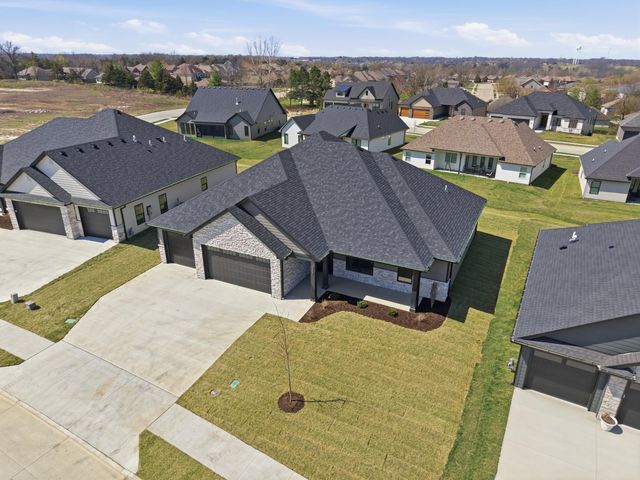 5321 SPARTINA, Columbia, MO 65203