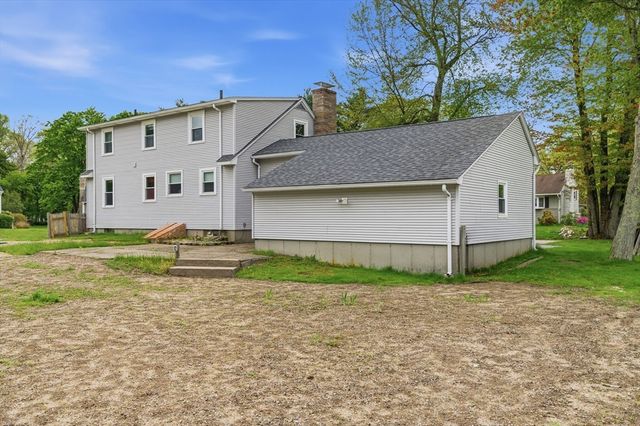 188 Glendale Road, Attleboro, MA 02703