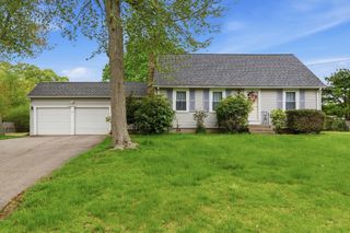 188 Glendale Road, Attleboro, MA 02703