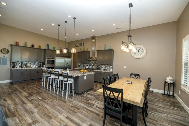 19206 Bloss Ave, Hilmar, CA 95324