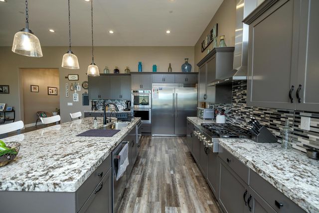 19206 Bloss Ave, Hilmar, CA 95324