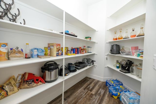 19206 Bloss Ave, Hilmar, CA 95324